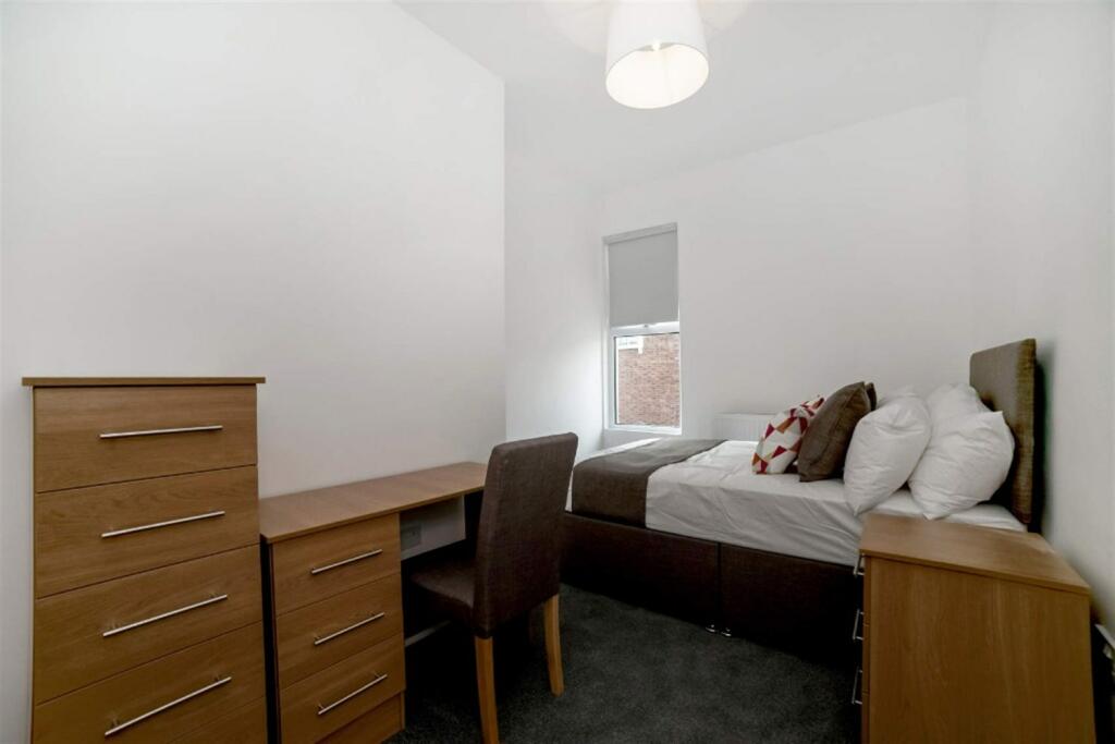 Additional image 9 of 5 bedroom Terraced House in  Belton Road, Bristol