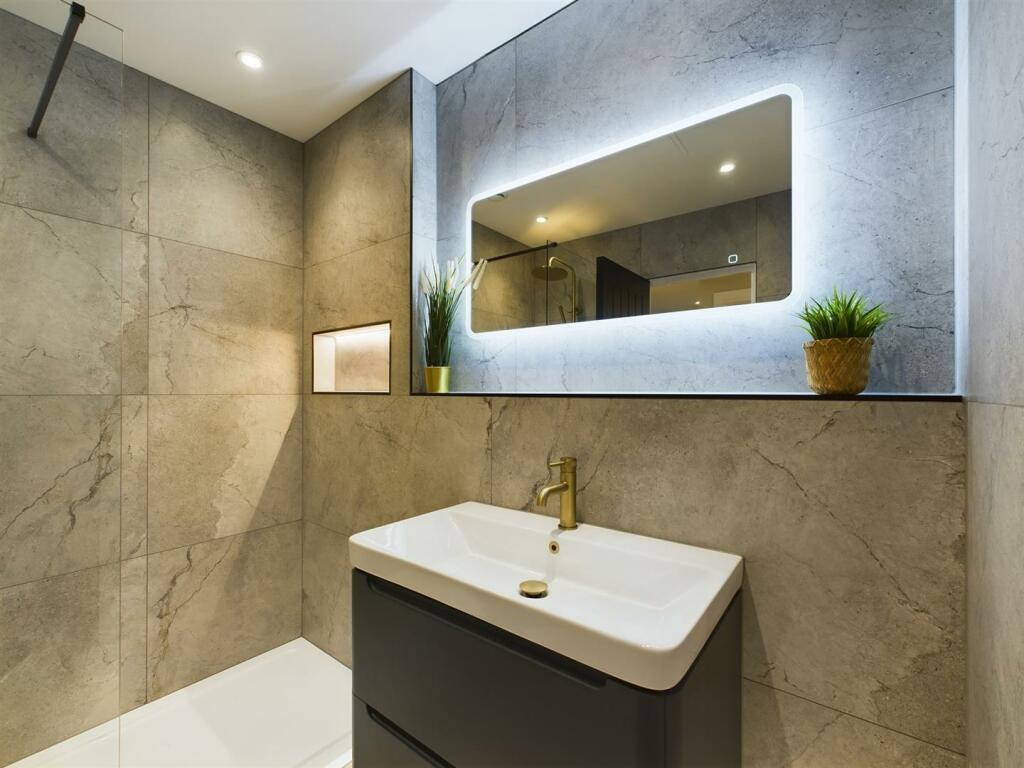 Additional image 28 of Gloucester Road, Bristol