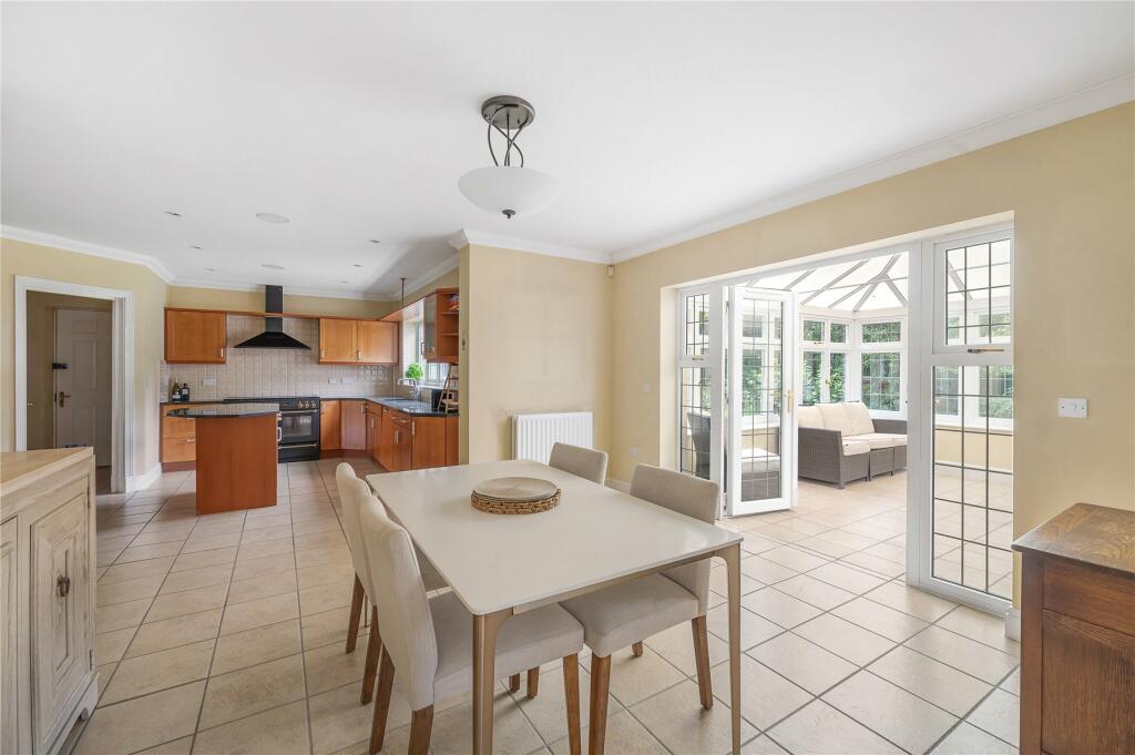 Additional image 3 of Limewood Close, Beckenham, BR3