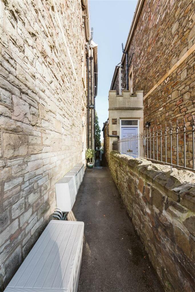 Additional image 32 of Redland Road | Redland