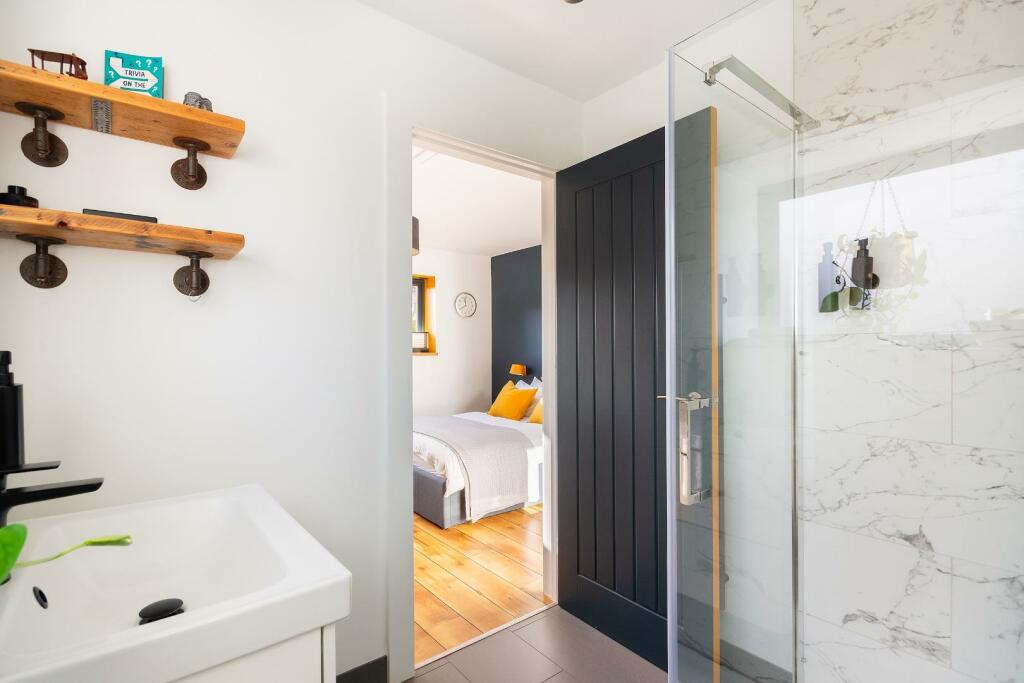 Additional image 48 of Farleigh Road, Backwell