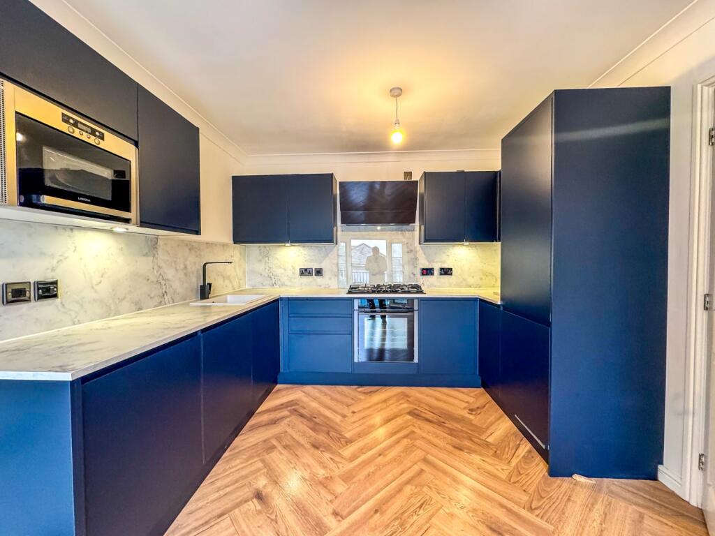 Additional image 2 of Sally Hill, Portishead, Bristol, Somerset, BS20