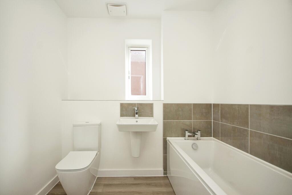 Additional image 8 of Cleve Wood, Thornbury, BS35