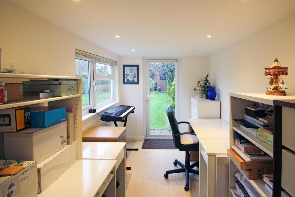 Additional image 11 of Damian Way, Hassocks, West Sussex, BN6 8BH