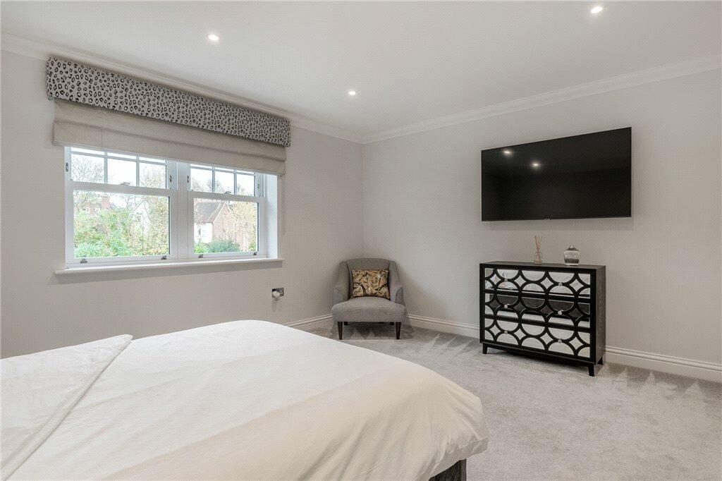 Additional image 27 of Plaistow Lane, Bromley