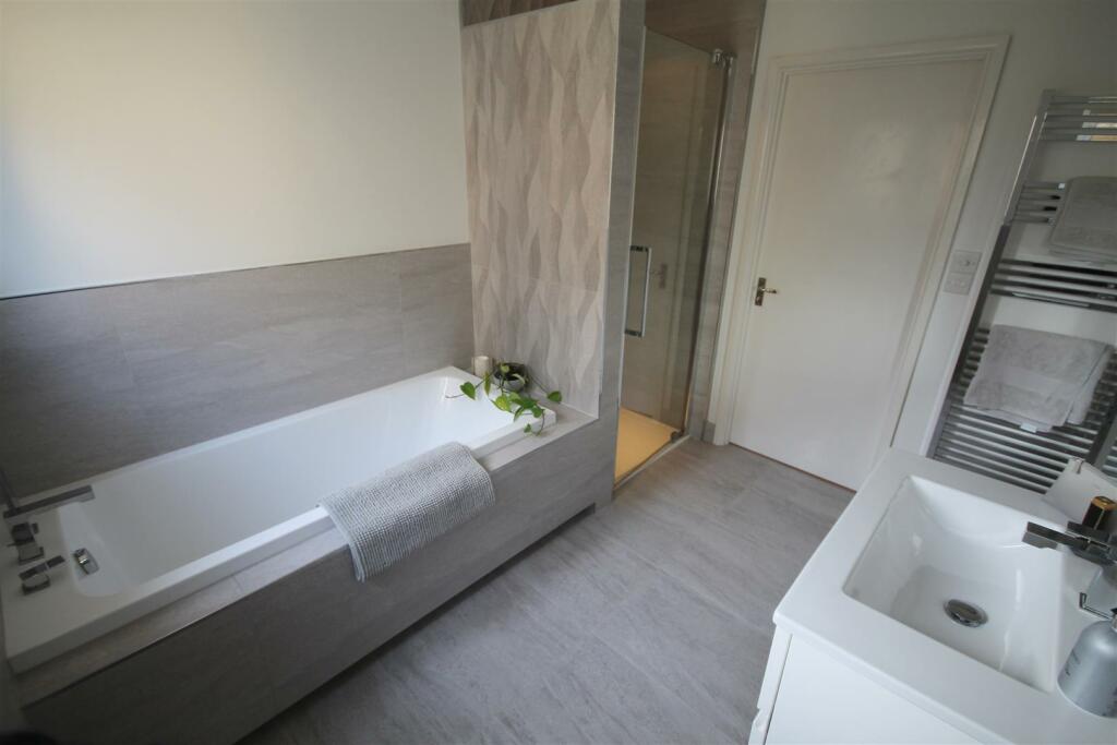 Additional image 12 of Park Crescent, Frenchay, Bristol