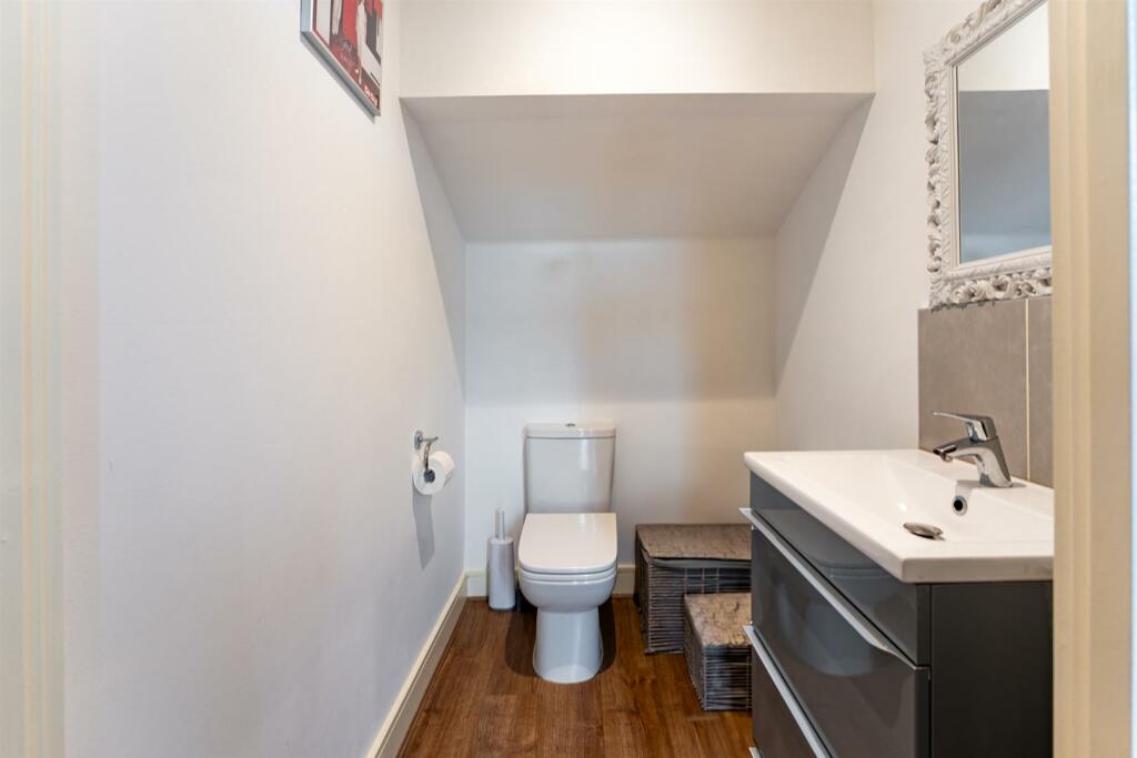 Additional image 8 of Hannah Drive, Locking - FANTASTIC FIRST HOME