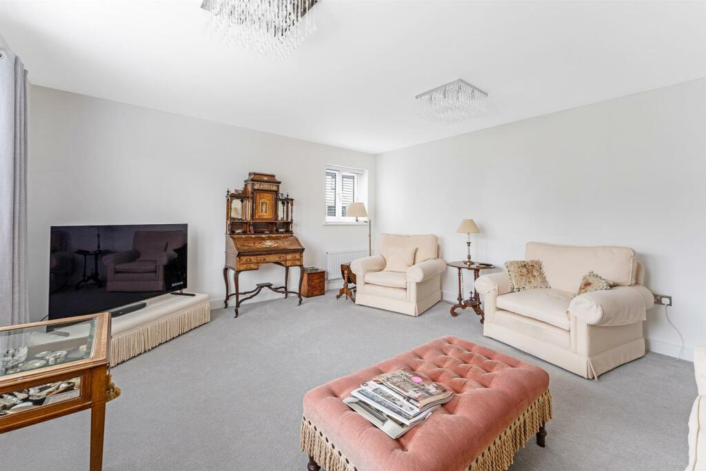 Additional image 11 of Wentwood Drive, Bleadon Hill - Stunning Home!