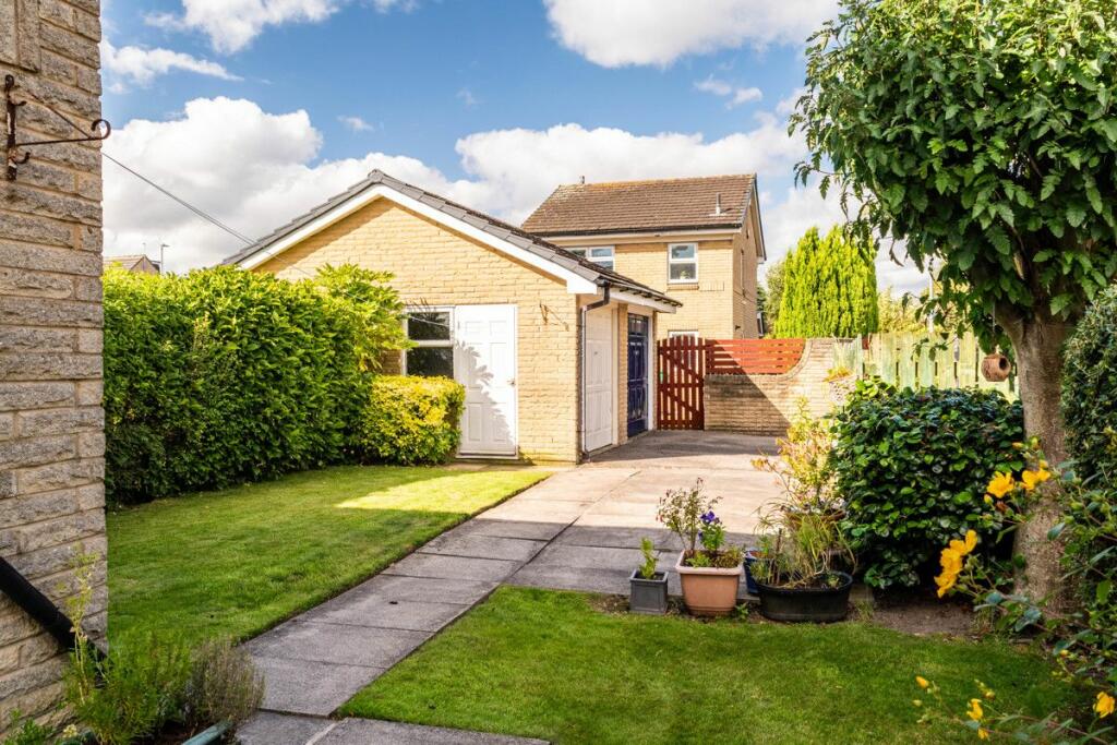 Additional image 22 of Newcastle Close, Drighlington