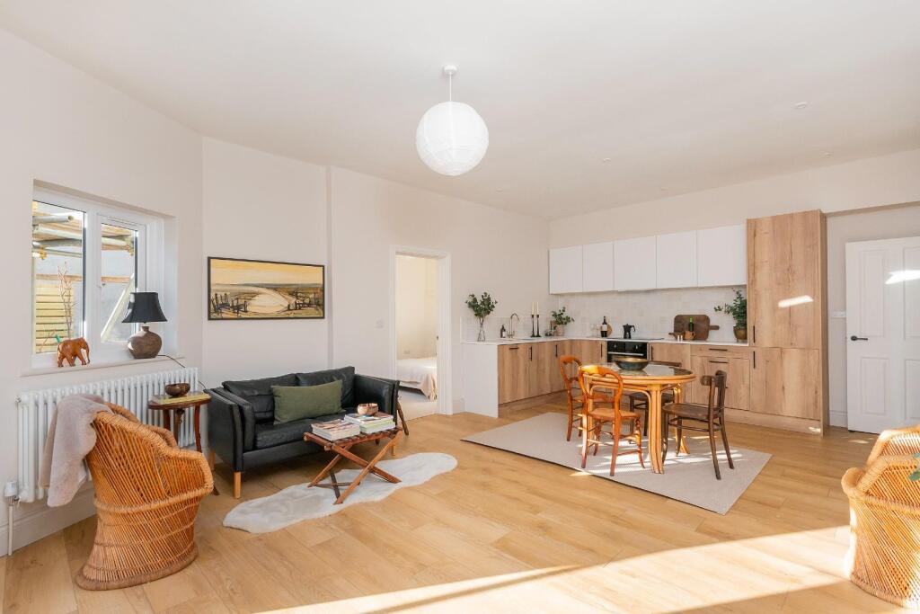 Additional image 8 of Knowle Road, Totterdown