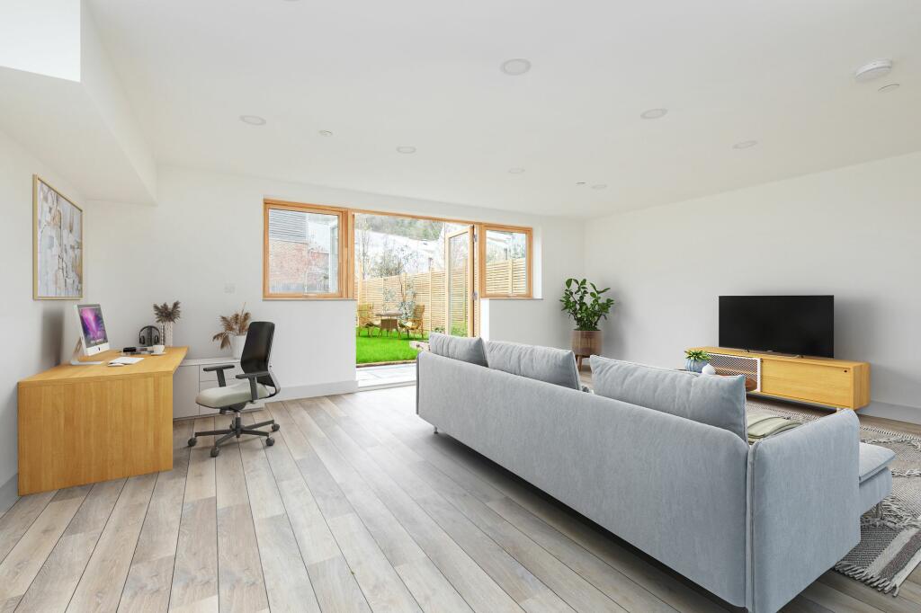 Additional image 7 of Daveys Lane, Lewes, BN7