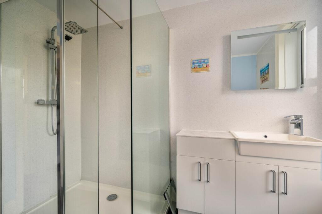 Additional image 3 of Brookfoot Avenue, Birkenshaw