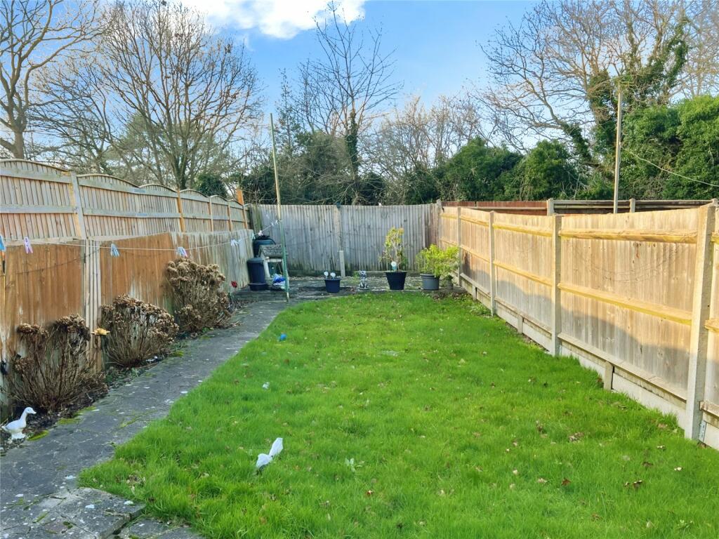 Additional image 5 of Farm Avenue, Swanley, Kent, BR8