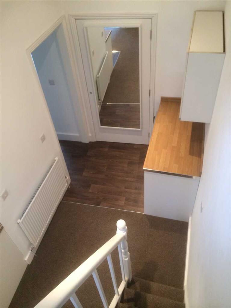 Additional image 11 of Top Floor Flat Clifton Road