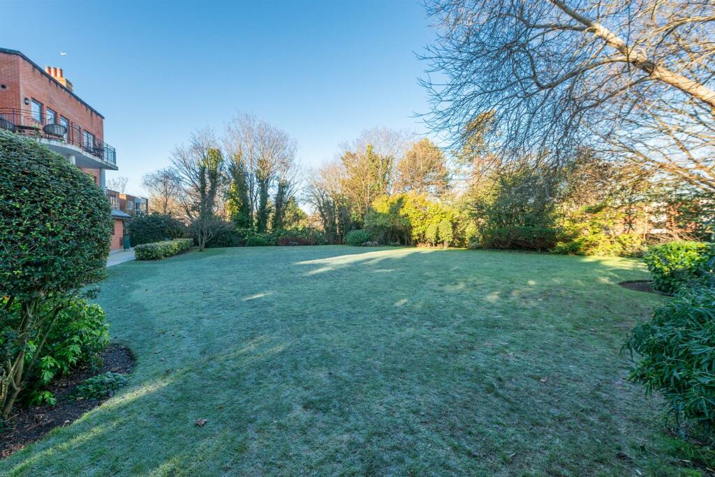 Additional image 12 of The Avenue, Beckenham, BR3