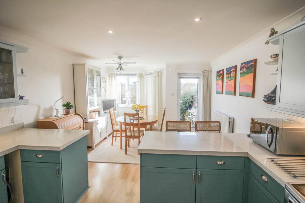 Additional image 6 of Royal Sands**Gated Development**South Facing**3 Double Bedrooms**Garage**