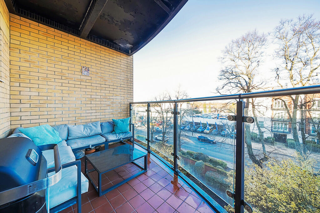 Additional image 17 of Sparkes Close, Bromley