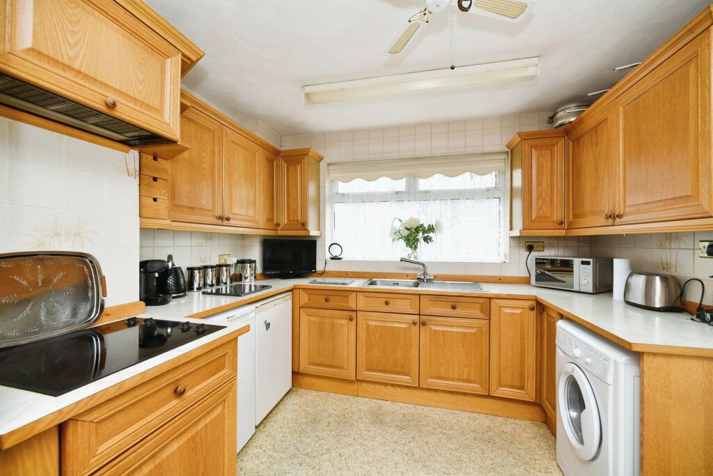 Additional image 18 of Wellington Road, Newhaven