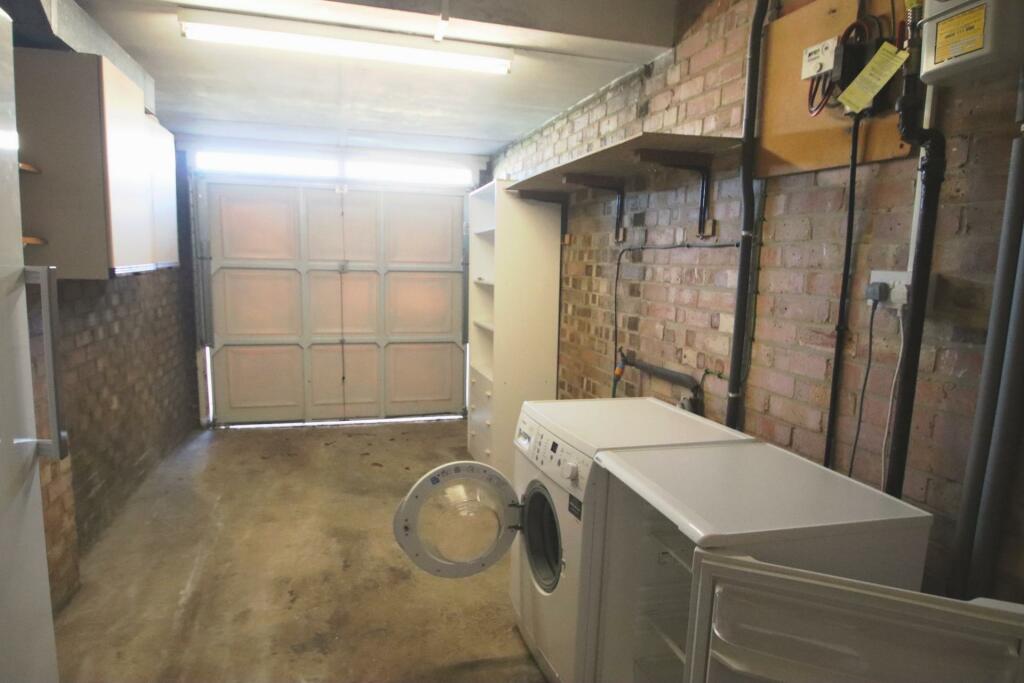 Additional image 12 of Sparrow Drive, Orpington, BR5