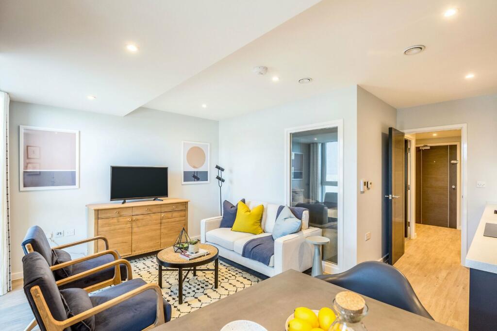 Additional image 4 of Coates House, 4 High Street, Nailsea, BS48