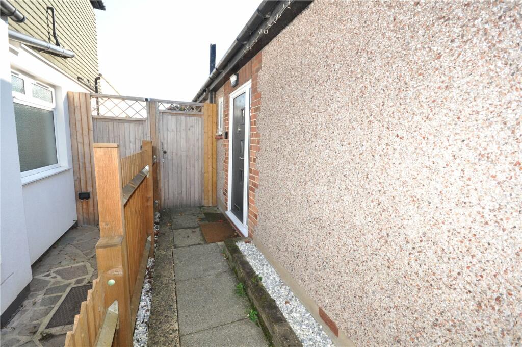 Additional image 20 of Lodge Crescent, Orpington, BR6