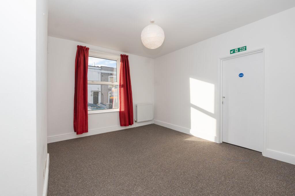 Additional image 4 of Walton Street, Easton