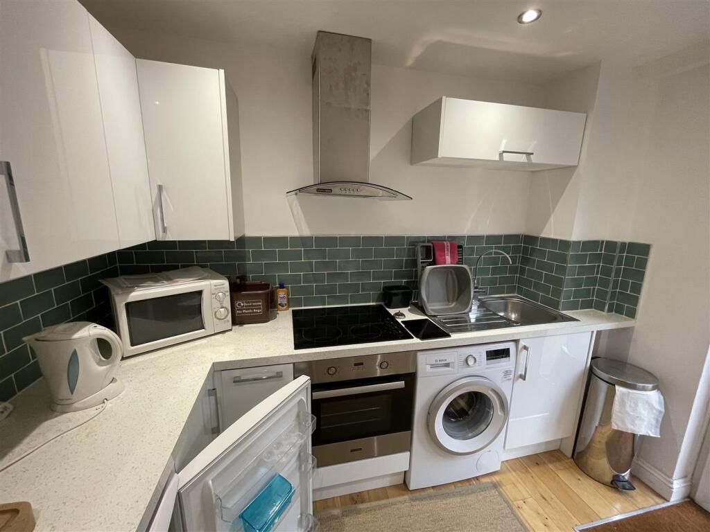 Additional image 4 of Old Vicarage Place - Clifton Bristol