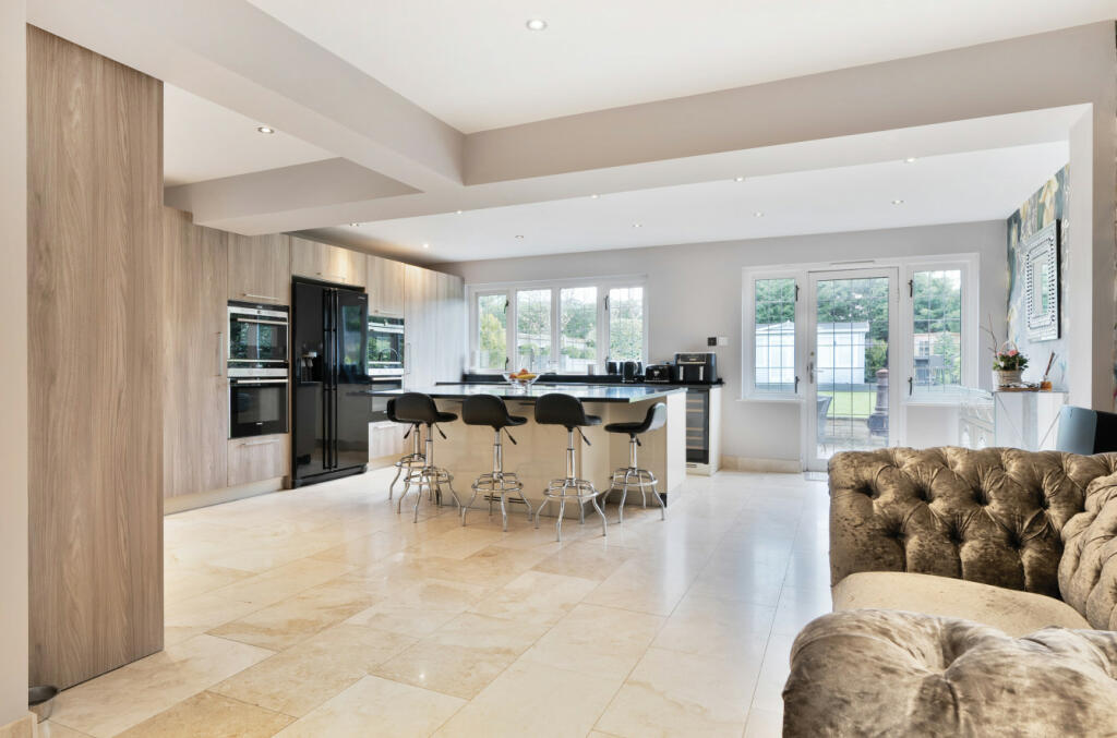 Additional image 34 of The Glen, Farnborough Park, Orpington, Kent, BR6