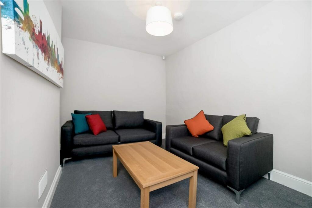 Additional image 3 of 5 bedroom Terraced House in  Belton Road, Bristol