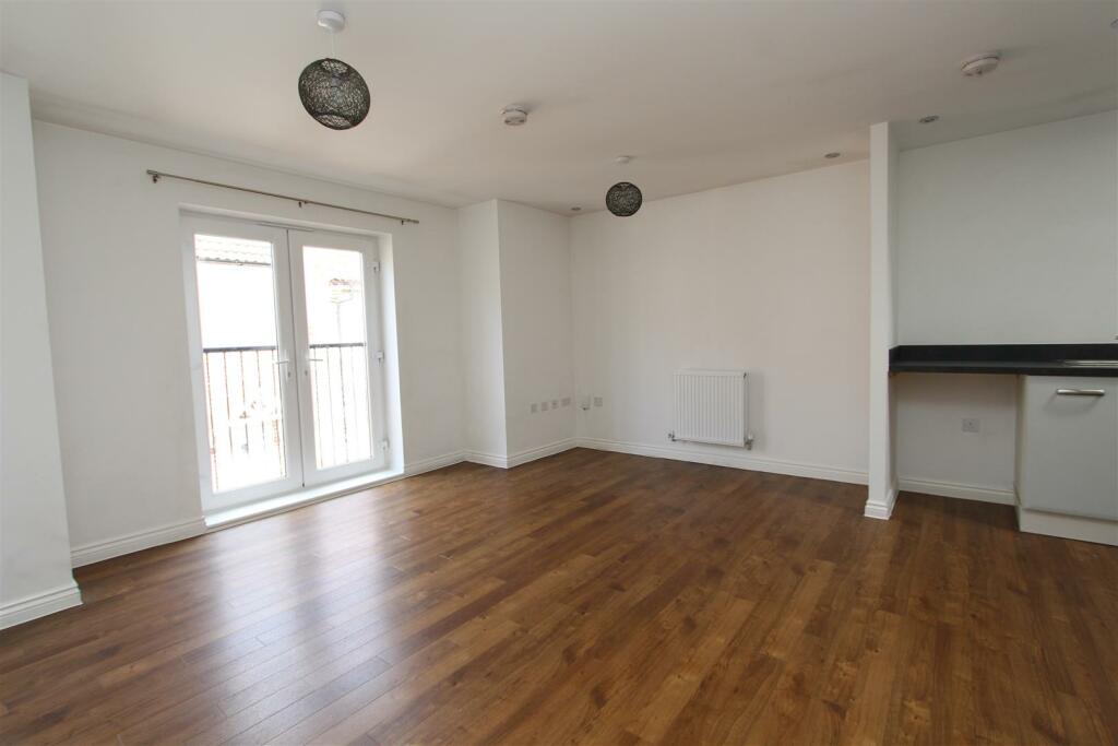 Additional image 5 of 5 Daisy Close, Keynsham, Bristol