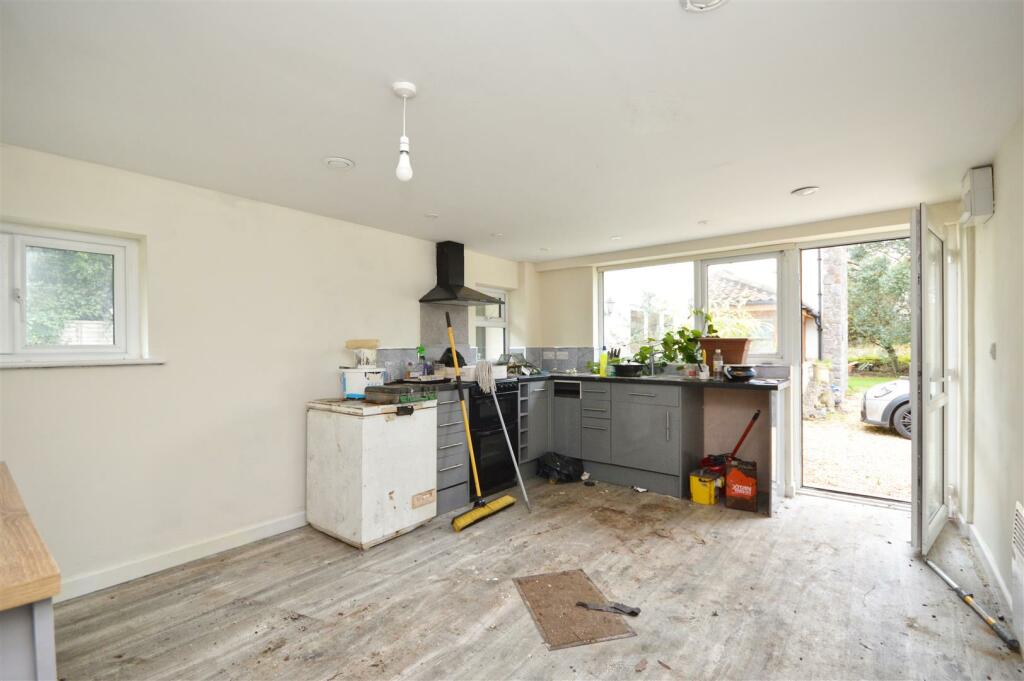 Additional image 20 of Bath Road, West Harptree, Bristol