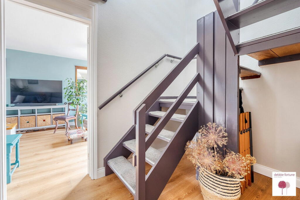 Additional image 18 of Mendip Road, Yatton