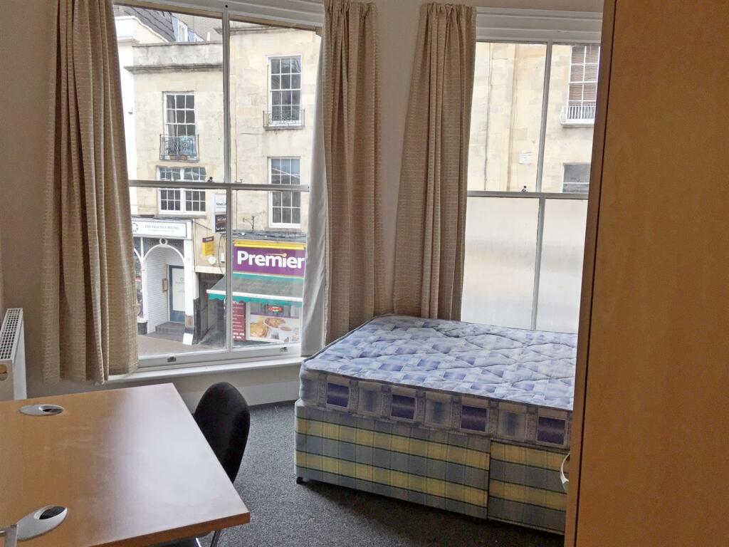 Additional image 10 of Royal York Crescent, Clifton