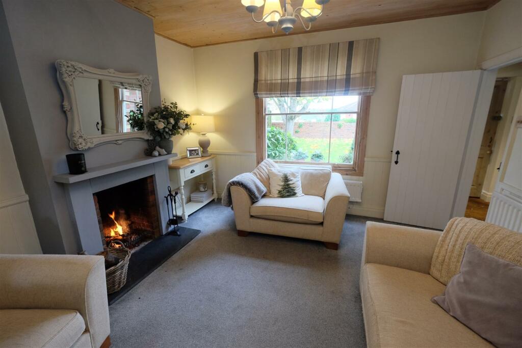 Additional image 11 of HOUSE + PLOT | PP 3 HOUSES | KINGSWOOD