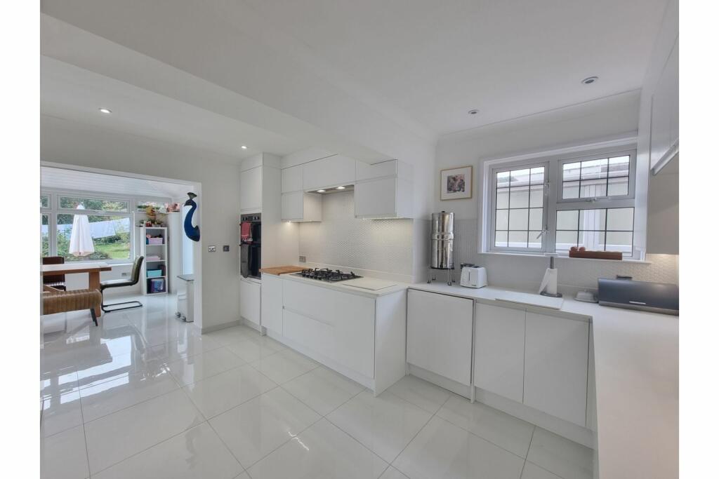 Additional image 30 of Third Avenue, Newhaven, BN9