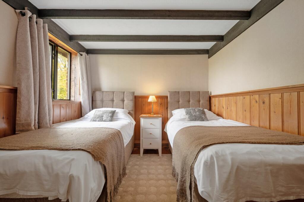 Additional image 26 of Laughton, Lewes, BN8