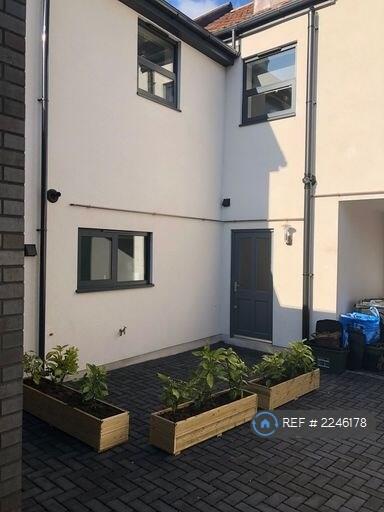 Additional image 3 of Stoke Lane, Westbury-On-Trym, Bristol, BS9