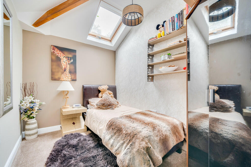 Additional image 19 of Littlecroft Cottage, Oxford Road, Gomersal