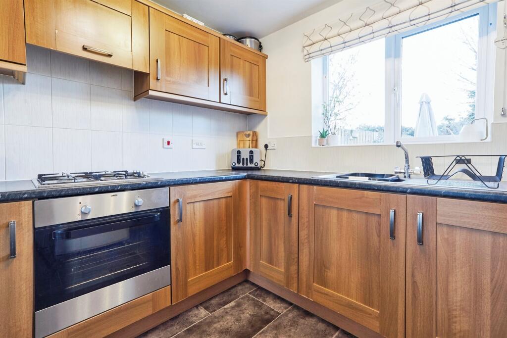 Additional image 6 of Oswin Gardens, Bradford