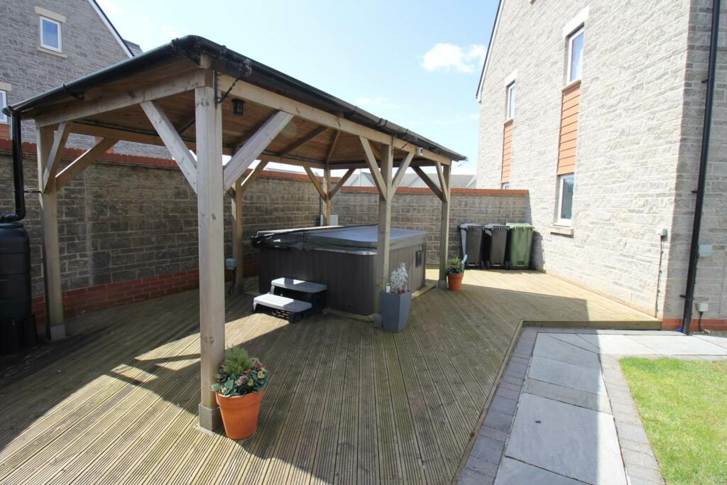 Additional image 28 of Wayfarer Close, Haywood Village