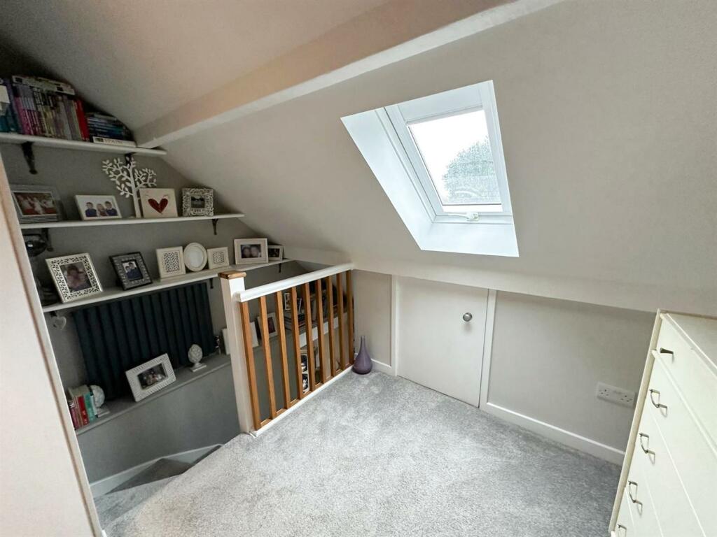 Additional image 18 of Ladymead, Glenlyon Avenue, Keighley