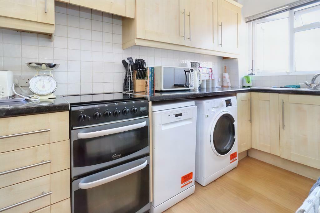 Additional image 9 of Close to lovely riverbank walks in Clevedon