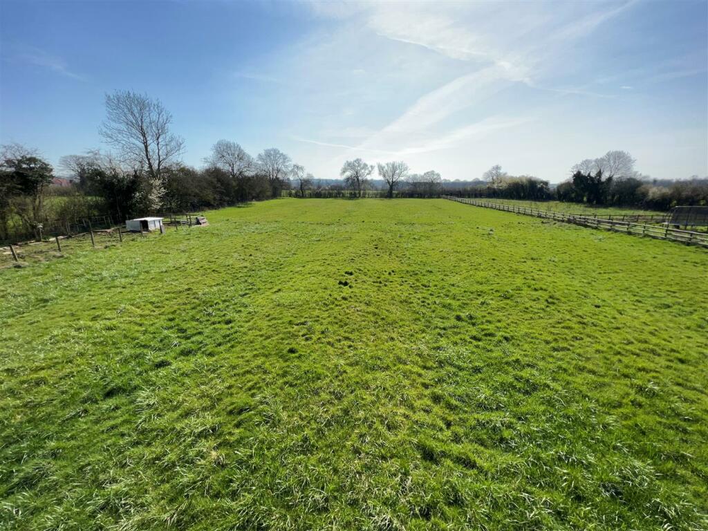 Additional image 12 of Oldbury Lane, Thornbury, Bristol