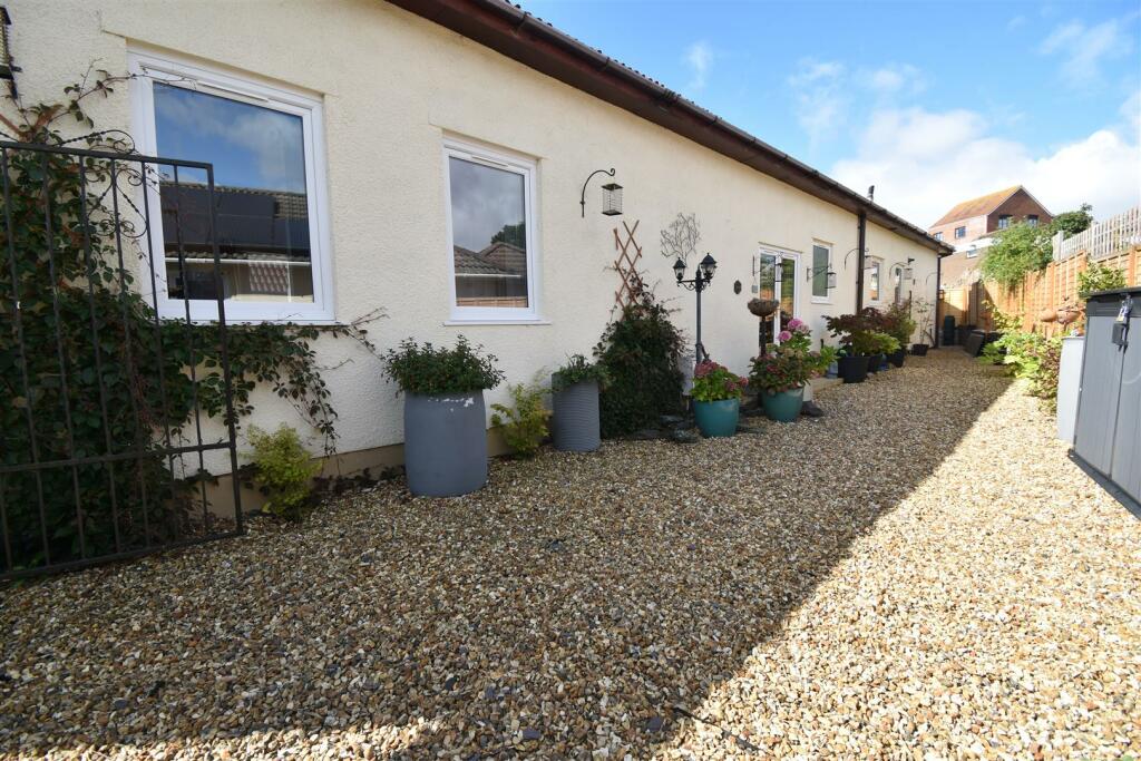 Additional image 27 of Springfield Road, Pill.