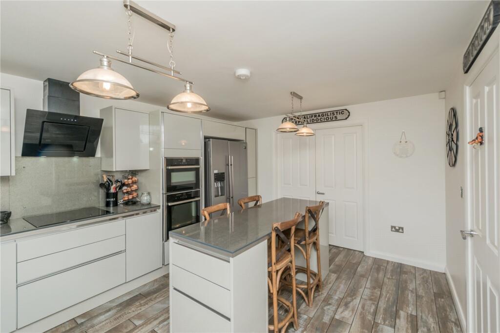 Additional image 4 of Whitcliffe Road, Cleckheaton, West Yorkshire, BD19