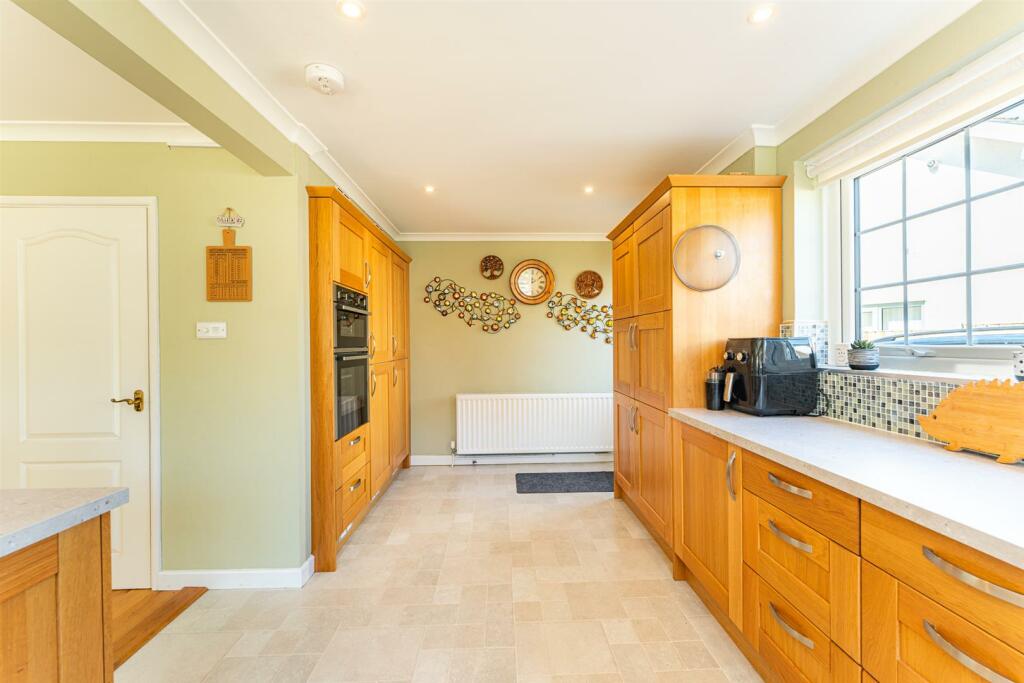 Additional image 13 of Leighton Crescent, Bleadon Hill, Weston-super-Mare
