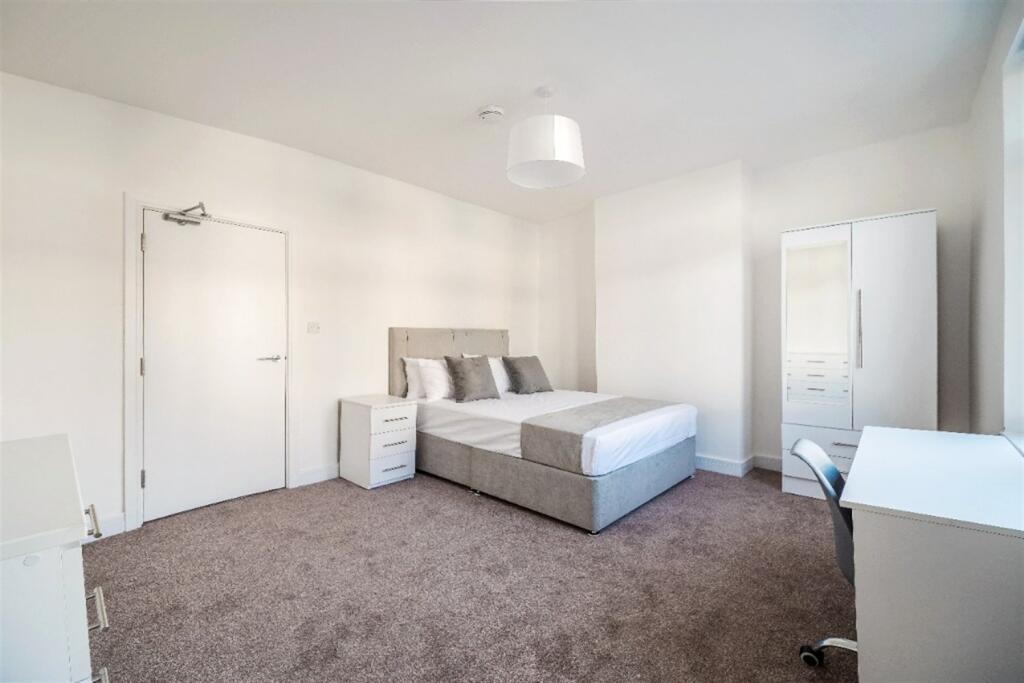 Additional image 4 of 3 bedroom Terraced House in Dartmoor Street, Bristol