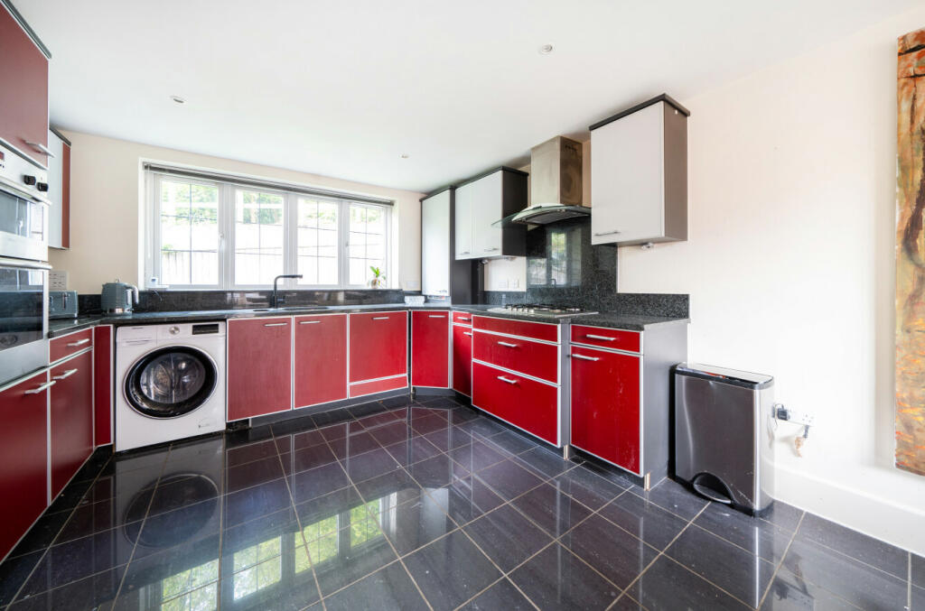 Additional image 7 of Duggan Drive, Chislehurst, Kent, BR7