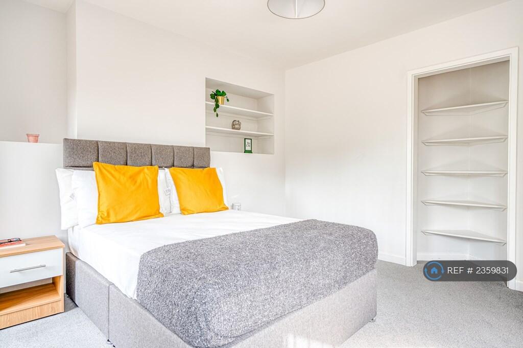 Primary image of Thicket Avenue, Bristol, BS16