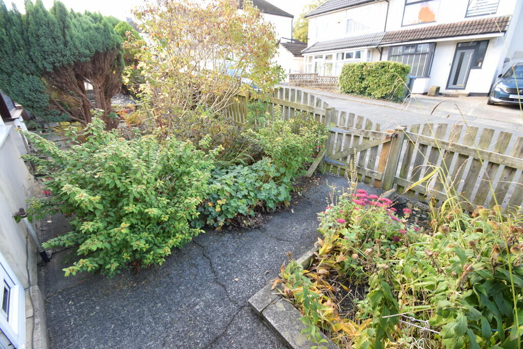 Additional image 13 of Nab Wood Crescent, Nab Wood